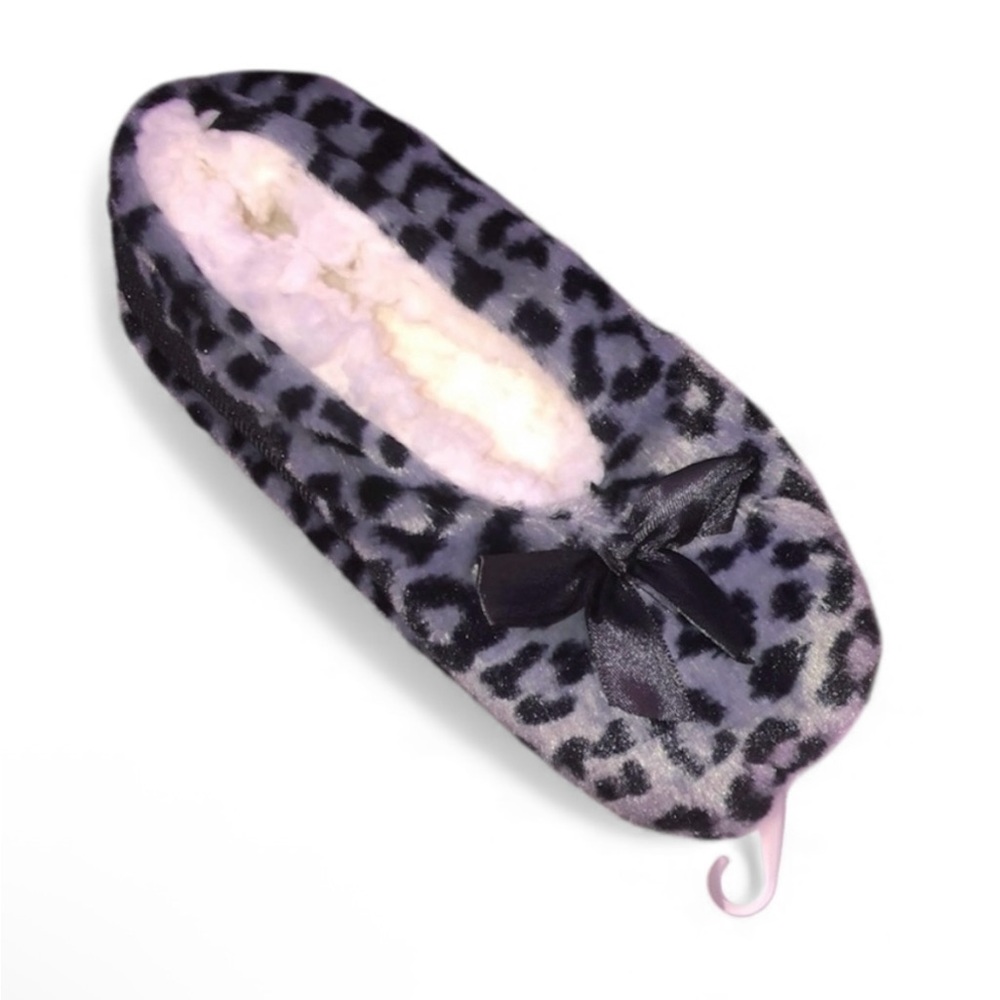 Chatties animal print slippers